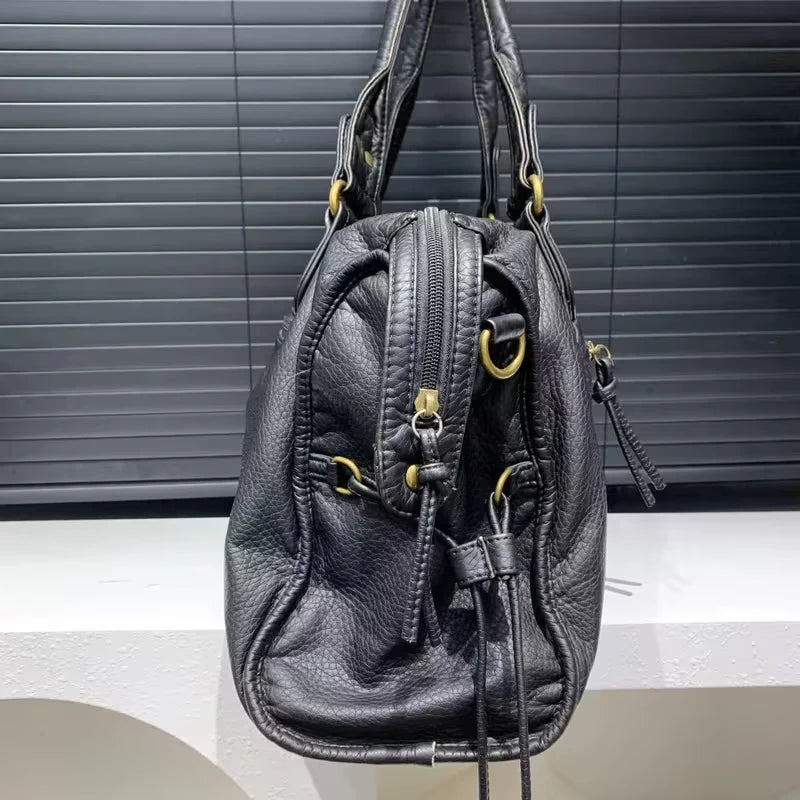 Dana’s Urban Edge | Classic Leather Handbag