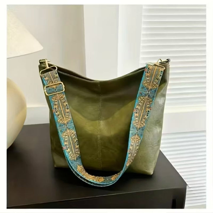 Talia’s Chic Wanderer | Pattern-Strap Shoulder Bag