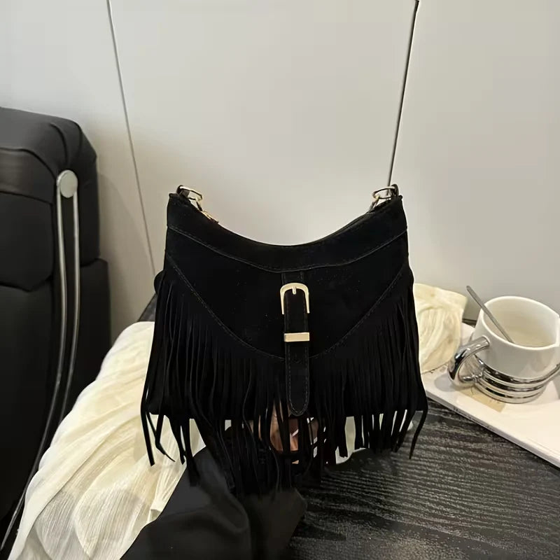 Aubrey’s Rustic Elegance | Suede Fringe Bag