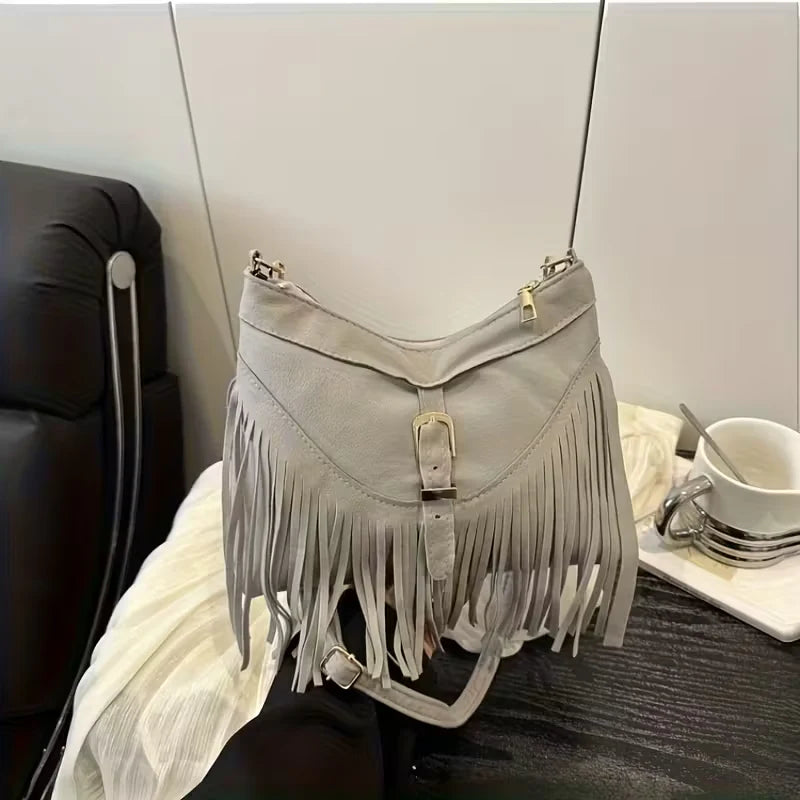Aubrey’s Rustic Elegance | Suede Fringe Bag